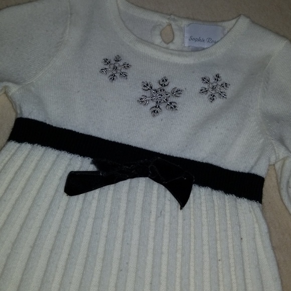 18M GIRLS WHITE WINTER DRESS - Picture 3 of 4